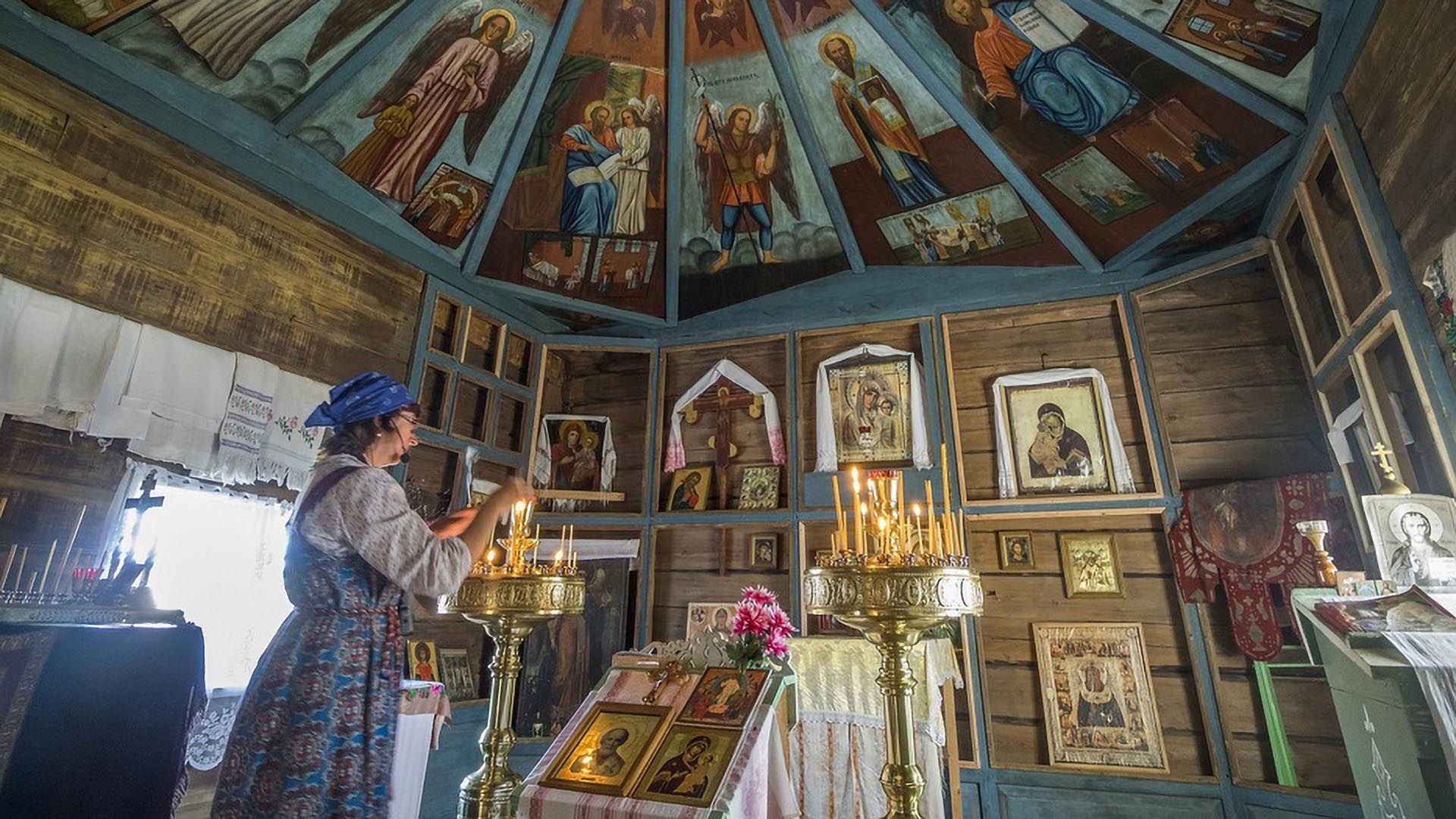 Часовня во имя Святителя и Чудотворца Николая в Усть-Поче