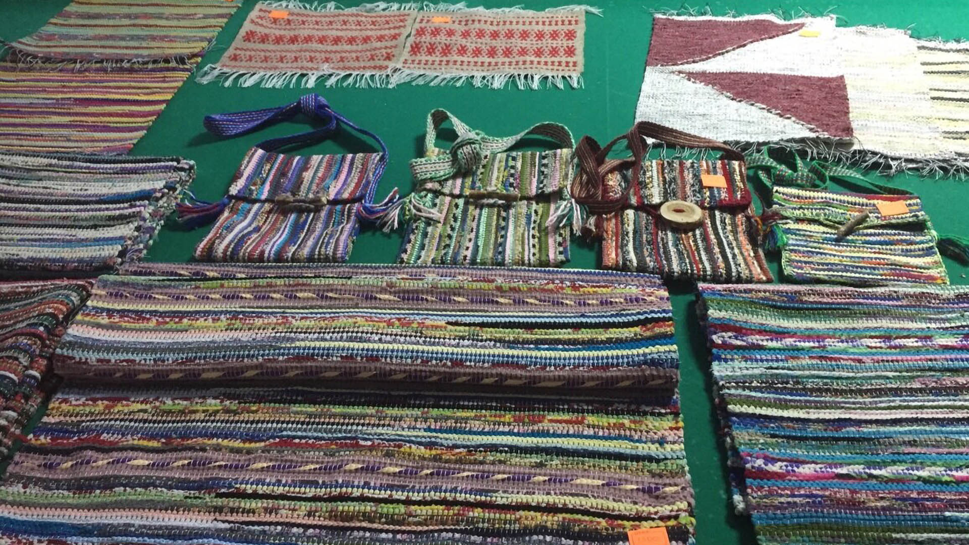 Сумки и пояса от мастериц по браному ткачеству